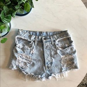 Carmar Denim / LF Cut Out Jean Shorts (Size 26)
